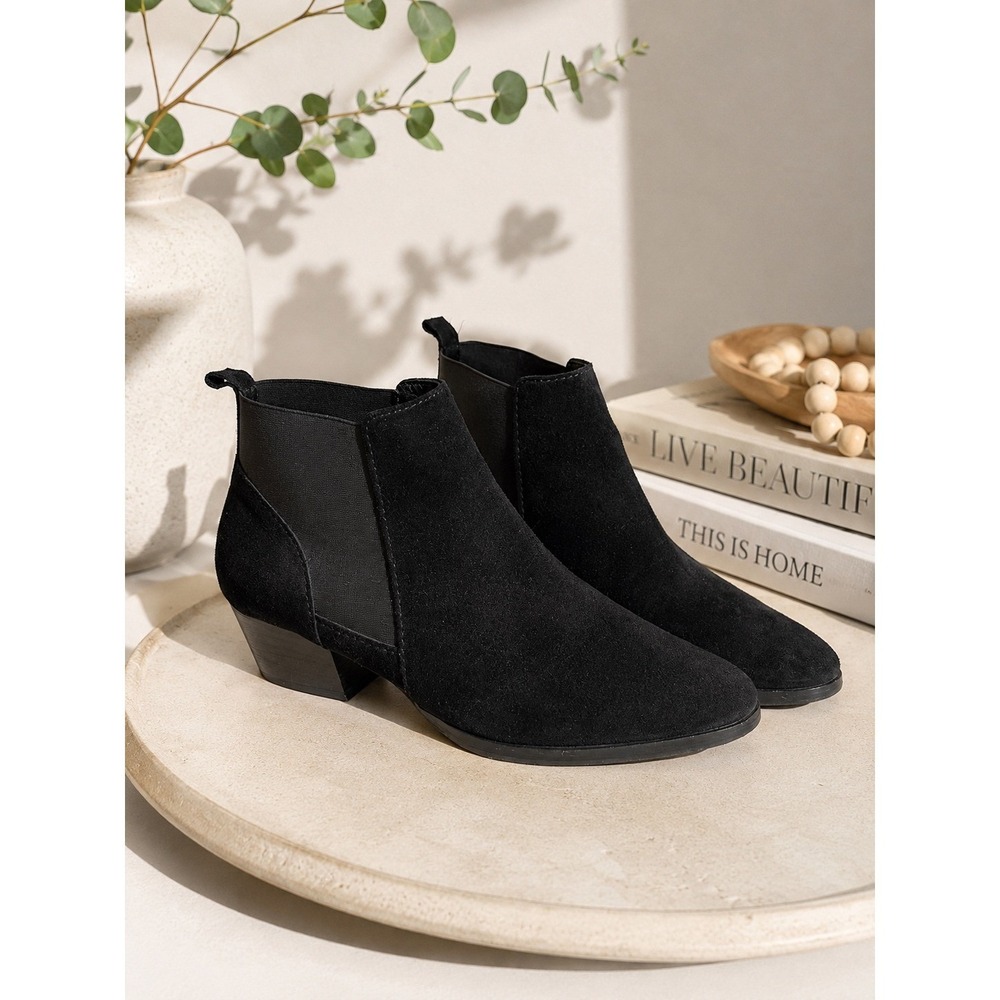 Aquatalia Black Suede Chelsea Ankle Boots Italian Leather Block Heel Womens 10